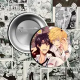 Pin metálico con ilustración de dos personajes masculinos de la serie de anime Hitorijime my hero.