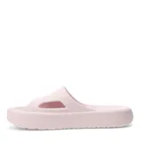 Chanclas Puma modelo Shibui Cat, color negro, con diseño minimalista de una sola pieza y plataforma. Presenta el logo de la marca grabado en el lateral.