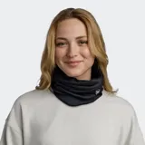Bufanda tubular de cuello Buff modelo Windproof, color negro, con diseño cortaviento de alto rendimiento y logo impreso en el lateral.