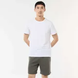 Bermudas de chándal color verde militar, confeccionadas en tejido de muletón ligero, con cintura elástica y ajuste estándar.