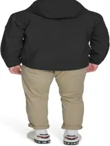 Campera impermeable negra de Tommy Hilfiger, con capucha, cierre de cremallera, dos bolsillos laterales con cierre y logo engomado en la manga.