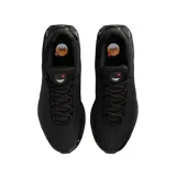 Championes Nike Air Max Dn, color negro, con diseño moderno de malla técnica y tecnología de amortiguación visible en la suela.
