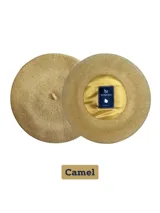 Boina de paño en varios colores.