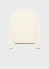 Jersey de cuello redondo y manga larga, confeccionado en tejido de punto fino de cachemira con diseño recto.