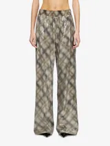 Pantalón Diesel de pierna ancha y calce regular, confeccionado con un diseño a cuadros adornado con lentejuelas transparentes y cintura elástica ajustable con cordón.