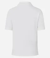 Polo de manga corta color marrón, con cuello abierto y tejido de suedine de algodón BCI.
