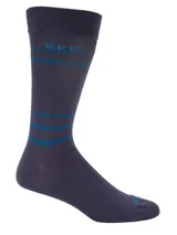 Medias de largo medio marca RKF, color azul marino con rayas horizontales en azul más claro y logo de la marca bordado en la parte superior y en la puntera.
