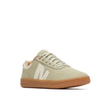 Championes Merrell modelo Cygnet Canvas, de color verde militar con una gran letra "M" blanca en el lateral y suela de goma marrón.