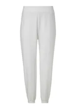 Pantalón jogger blanco de malla, con cintura elastizada, bolsillos traseros y detalle de rayas de malla en los laterales.