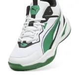 Championes Puma Playmaker 2023, color blanco con detalles en verde y negro.