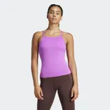 Musculosa de yoga ajustada color lila, con tirantes delgados y escote cuadrado. Presenta tecnología de absorción AEROREADY.