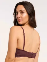 Soutien bralette de encaje floral color beige, con micro tul y breteles regulables.