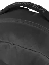 Mochila Caterpillar Explorer de poliéster ripstop color antracita. Cuenta con compartimento principal con bolsillo acolchado para laptop, bolsillo frontal con cremallera y cordón para llavero, bolsillos laterales de malla, correas acolchadas para los hombros y panel trasero. Incluye asa de transporte superior, detalles de cordones y logo reflectante estampado.