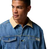 Campera Acker Rock Twill de diseño urbano, confeccionada en tejido de sarga con estampado tie-dye en tonos blanco y verde. Cuenta con un bolsillo frontal aplicado en contraste color beige y etiqueta de la marca en el lateral.