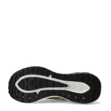 Championes de trail running Puma modelo Extend Lite, color verde oliva con detalles en negro y amarillo neón. Presentan una entresuela blanca con diseño ondulado y suela de goma negra con relieve para mayor tracción.