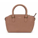 Cartera de mano David Jones color tostado con textura saffiano y laterales lisos. Cuenta con doble asa corta superior, cierre principal y detalles de herrajes metálicos plateados con el logo de la marca grabado en el frente.