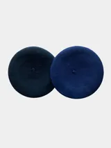 Boina de paño azul marino.