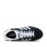 Championes Adidas Gazelle Bold negros con plataforma blanca y las tres tiras características en blanco.