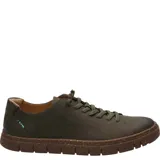 Zapatilla de cuero color verde militar con cordones elásticos y suela de goma marrón con textura.