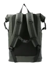Mochila roll-top RKF de diseño técnico, confeccionada en poliéster reciclado repelente al agua. Presenta una combinación de colores verde oliva y gris, con cierre principal de hebilla, bolsillo frontal vertical con tirador de cordón naranja y parche de cuero sintético con logo de la marca en la base.