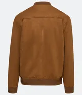 Chaqueta bomber de Marfinno en color tostado, con cierre frontal y cuello de tejido acanalado. Presenta un diseño liso con costuras horizontales y bolsillos funcionales.