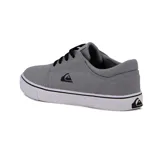 Championes Quiksilver modelo Zuma, color gris con cordones negros y suela blanca con detalles en negro.