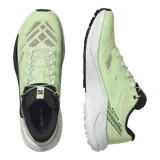 Championes de trail running Salomon Pulsar, color verde menta con entresuela combinada en blanco y negro, y cordones de ajuste rápido.
