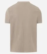 Remera slim fit de algodón color beige, con cuello redondo, manga corta y textura acanalada.