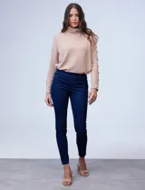 Jegging slim fit marca Zac & Rachel en color gris oscuro, con pretina elastizada, bolsillos delanteros simulados y bolsillos traseros aplicados.
