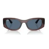Lentes de sol Ray-Ban modelo RB 4446L, con montura rectangular de acetato color marrón y lentes grises.