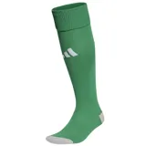 Medias de fútbol Adidas modelo Milano 23, color verde con logo de la marca en blanco y detalles en gris en la puntera y el talón.