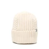 Gorro tipo beanie de punto acanalado en color crudo.