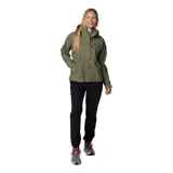 Campera impermeable Columbia modelo Hikebound II, color verde militar. Cuenta con capucha ajustable, cierre frontal con solapa, bolsillos laterales y un bolsillo en el pecho con cremallera. Diseñada con tecnología Omni-Tech™ y costuras selladas para mayor protección contra la lluvia.