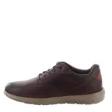 Zapatos casuales Freeway modelo Oslo, confeccionados en nobuk color marrón miel. Presentan cierre con cordones, cuello acolchado en tono oscuro y suela de goma flexible en color beige.