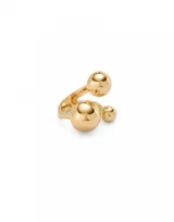 Anillo dorado con tres bolas de diferentes tamaños.