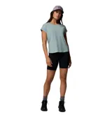 Short calza deportivo Columbia Loneridge de color negro, con diseño ajustado de tiro alto y tecnología hidroabsorbente Omni-Wick, confeccionado en tejido elástico en cuatro direcciones.