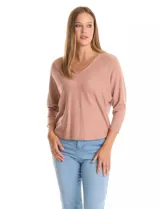Buzo de tejido fino con escote en V, mangas tres cuartos estilo dolman y corte holgado.