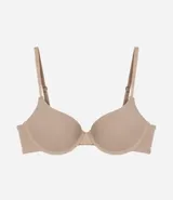 Soutien push up color piel, de microfibra, con breteles regulables y cierre trasero con gancho.