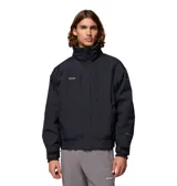 Campera 3 en 1 Columbia modelo Bugaboo II 1986, color negro. Cuenta con capa exterior impermeable y transpirable, cierre frontal con tapeta, bolsillos laterales con cierre, puños ajustables y dobladillo elástico. Incluye forro polar interior desmontable.
