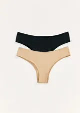 Pack de dos bombachas estilo bikini en microfibra, una color negro y otra color piel.