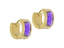 Par de aros tipo argolla de acero dorado con circonita facetada color violeta.