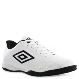 Championes de fútbol sala Umbro modelo Classico II IC, color blanco con detalles en negro. Confeccionados en cuero sintético de alta durabilidad, cuentan con cierre de cordones y suela de goma diseñada para ofrecer tracción en superficies de cancha cerrada.