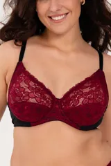 Soutien reductor con aro, de puntilla elastizada color borgoña y base negra. Breteles elásticos regulables y espalda reforzada con ganchos regulables.