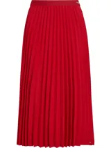 Falda midi plisada color rojo con cintura elástica con logo de la marca.