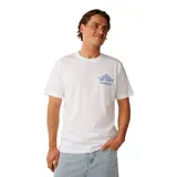 Remera de manga corta Rip Curl color blanco, con cuello redondo y estampado pequeño en el pecho con temática de surf.