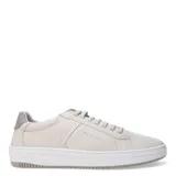 Zapatos urbanos Freeway de estilo casual, confeccionados en nobuk color taupe. Presentan cierre con cordones al tono, suela de goma blanca con detalle en la parte posterior y diseño minimalista con costuras reforzadas.