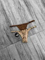 Colaless de lycra con tiras regulables, con estampado animal print de leopardo, cebra y tigre.