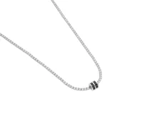 Gargantilla de plata 925 con circonias y tambor central de circonias negras.