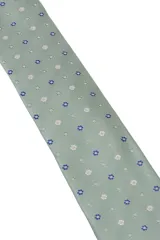 Corbatín color salmón de 5 cm de ancho.