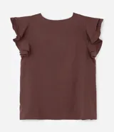 Blusa de crepé color rojo, con escote en V y mangas cortas con volados dobles en los hombros.
